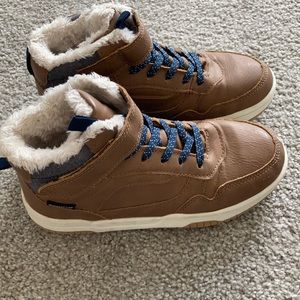 Boys hightop sneakers